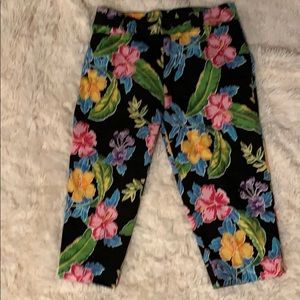 Hawaiian print capris